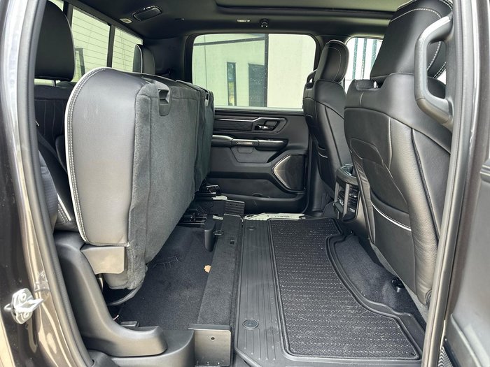 2025 RAM 1500 Limited Hurricane HO RamBox DT MY26 4X4 Dual Range Granite Crystal