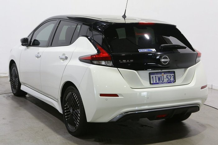 2022 Nissan LEAF