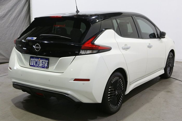 2022 Nissan LEAF