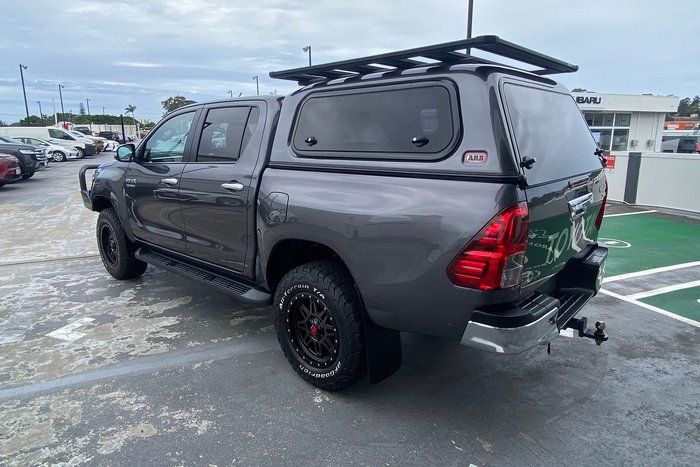2016 Toyota Hilux SR5