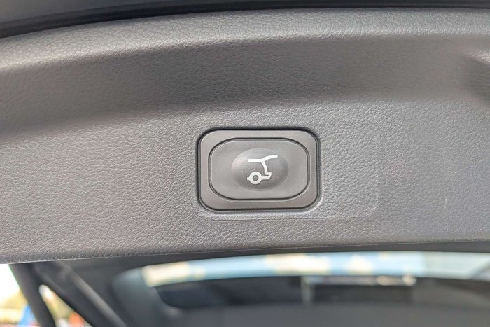 2025 Ford Everest Sport