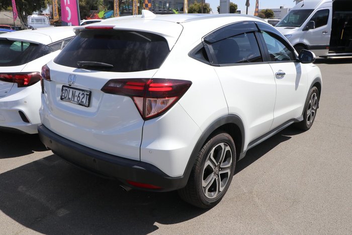 2017 Honda HR-V VTi-L