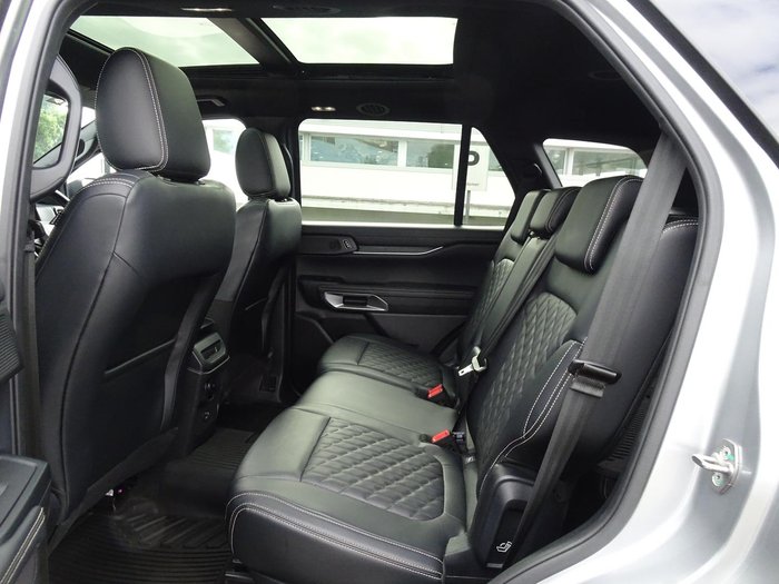 2023 Ford Everest Platinum