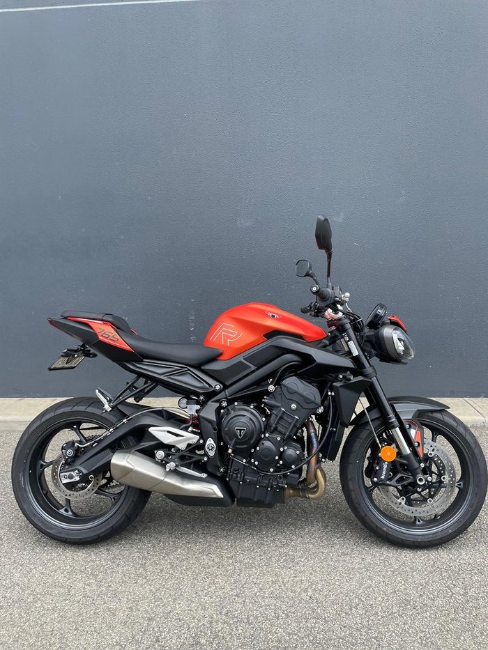 2024 Triumph Street Triple R 765 Street Triple Orange