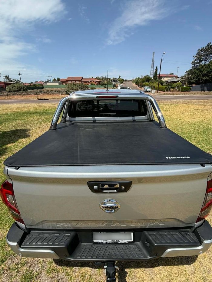 2023 Nissan Navara ST-X