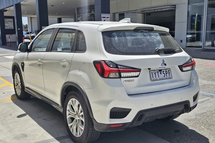 2023 Mitsubishi ASX ES
