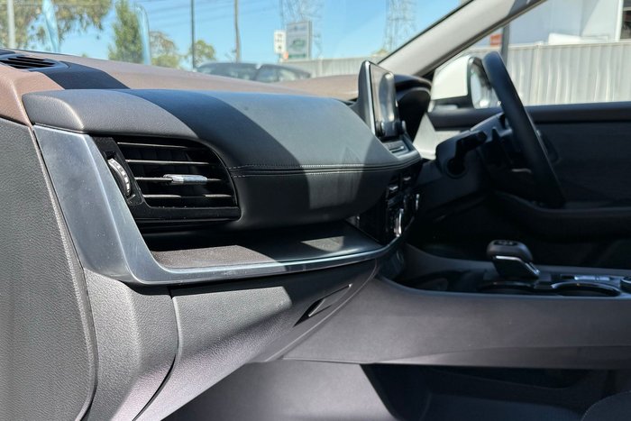 2023 Nissan X-TRAIL ST