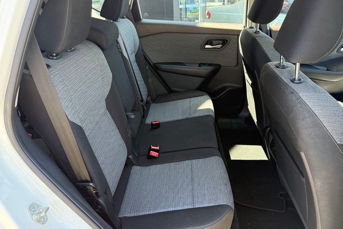 2023 Nissan X-TRAIL ST