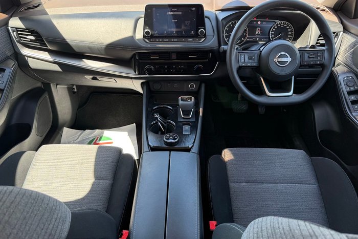 2023 Nissan X-TRAIL ST