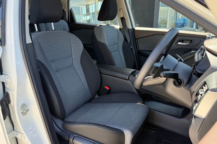 2023 Nissan X-TRAIL ST