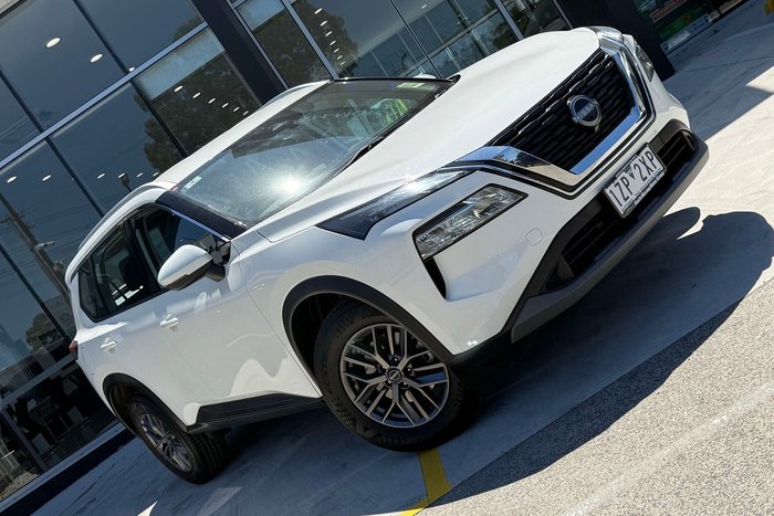 2023 Nissan X-TRAIL ST