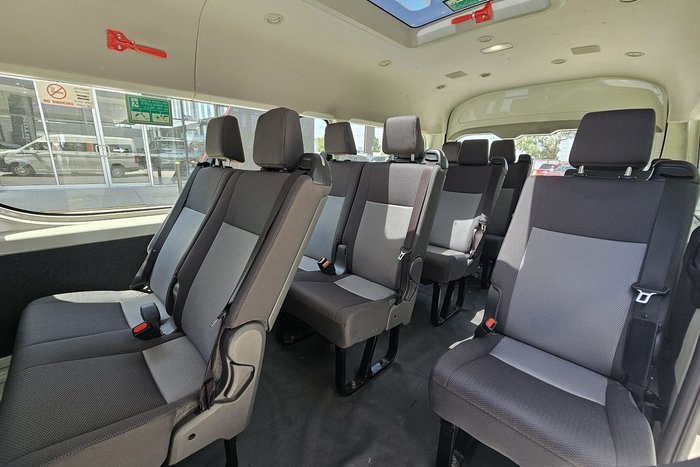 2021 Toyota Hiace Commuter