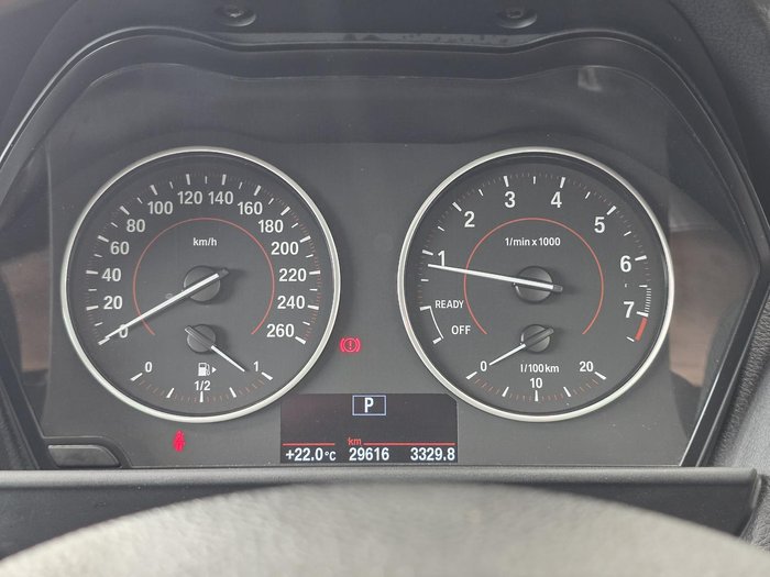 2016 BMW 2 Series 220i Luxury Line