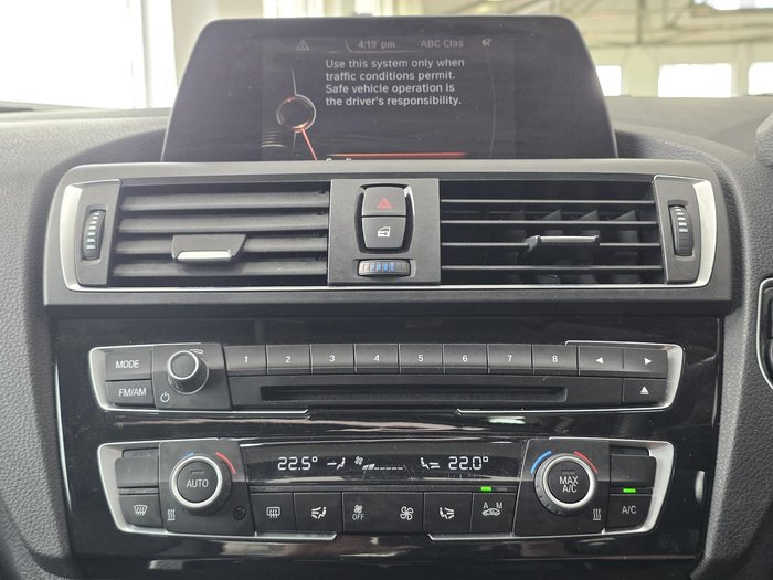 2016 BMW 2 Series 220i Luxury Line