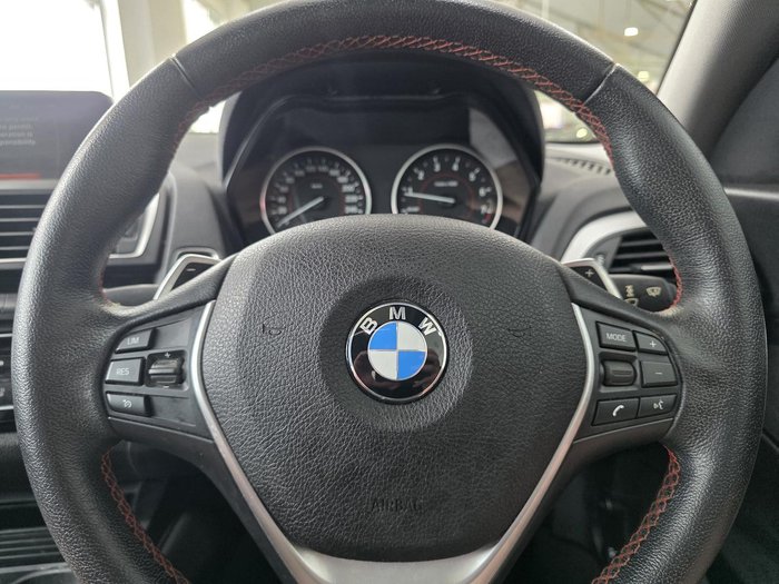 2016 BMW 2 Series 220i Luxury Line