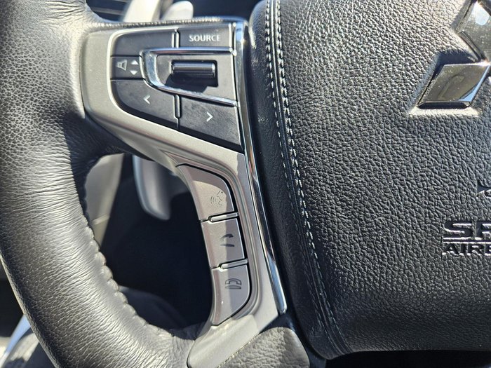 2023 Mitsubishi Pajero Sport GLS