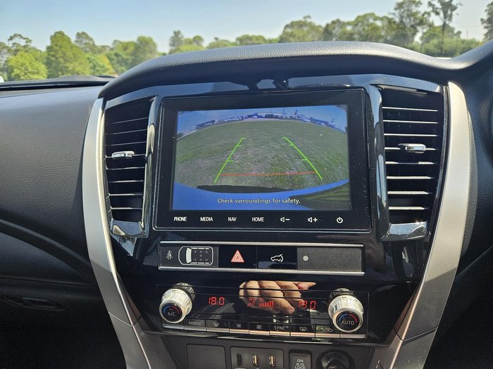 2023 Mitsubishi Pajero Sport GLS