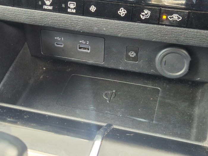 2021 Mitsubishi Outlander LS