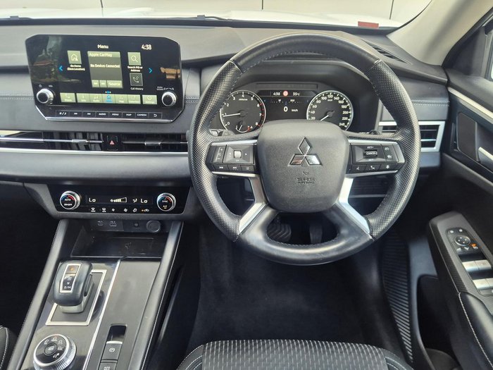 2021 Mitsubishi Outlander LS