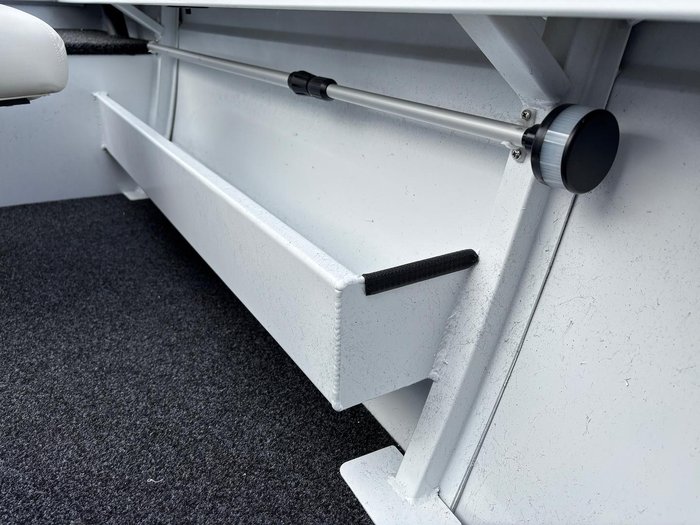 2026 QUINTREX 420 Renegade SC