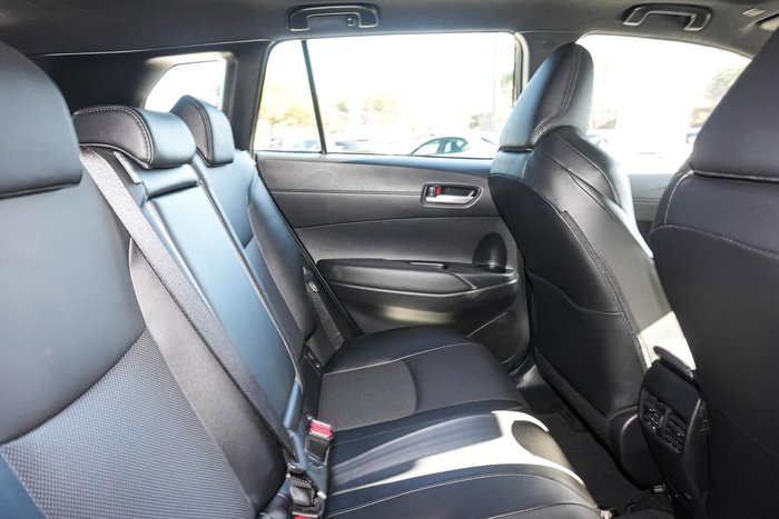 2024 Toyota Corolla Cross Atmos