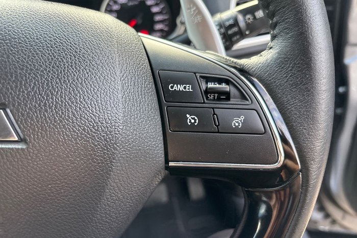 2019 Mitsubishi Eclipse Cross LS