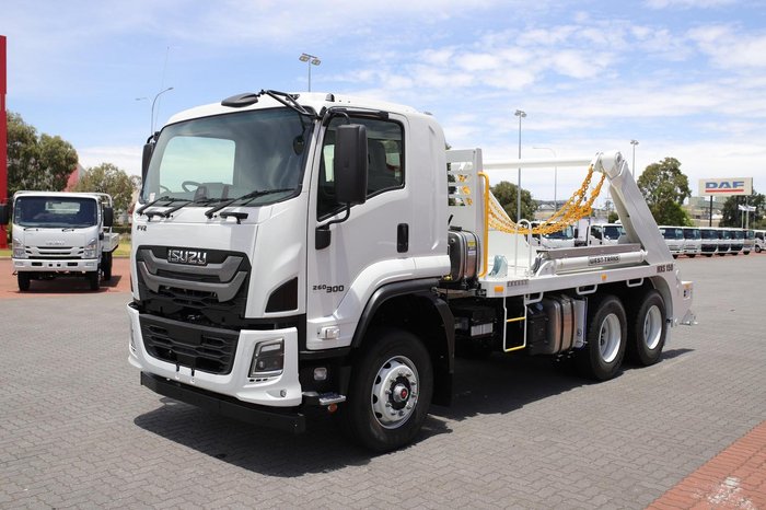 2026 Isuzu Fvz 260-300 R46 At 6X4 Skip Loader