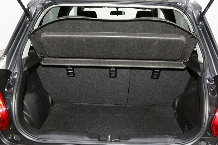 2020 Suzuki Swift GL Navigator