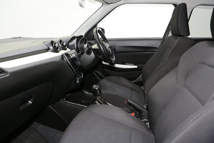 2020 Suzuki Swift GL Navigator