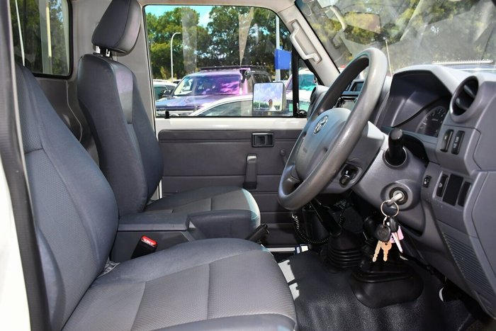 2020 Toyota Landcruiser Workmate