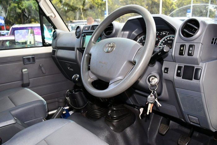 2020 Toyota Landcruiser Workmate