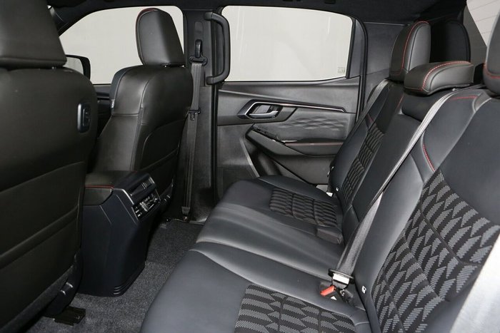 2024 Isuzu D-MAX X-TERRAIN