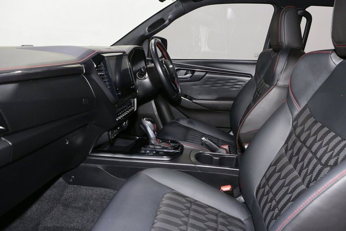 2024 Isuzu D-MAX X-TERRAIN