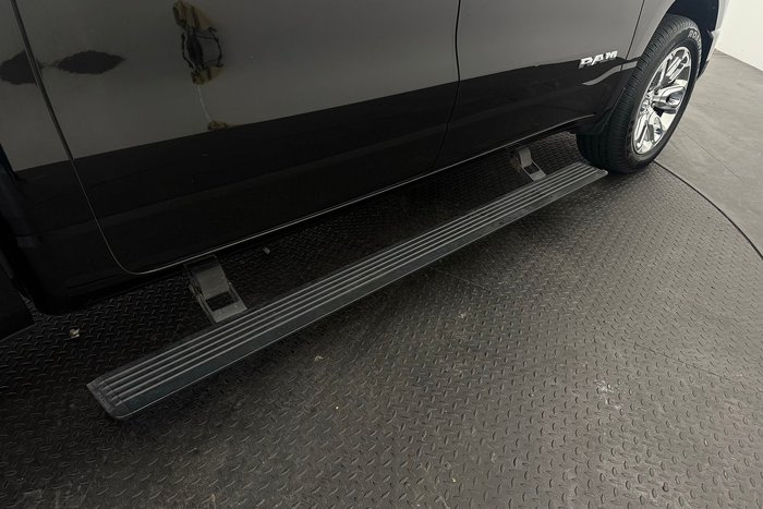 2023 RAM 1500 Laramie Sport RamBox