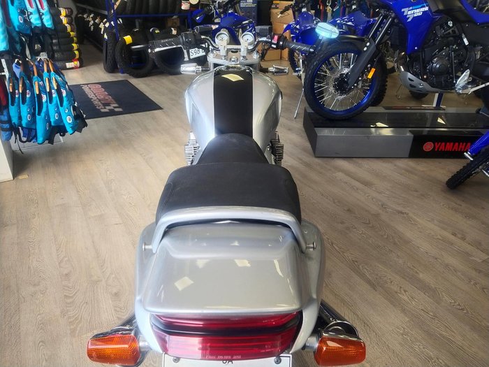 2000 Yamaha XJR1300 XJR Silver