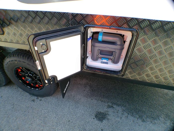 2025 Windsor Genesis 220Md 22' 3 Bunk