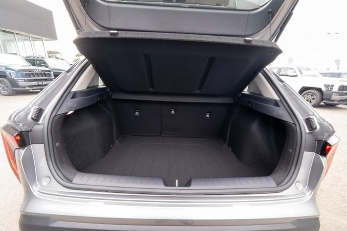 2025 Kia K4 S