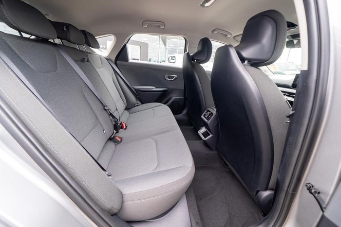 2025 Kia K4 S
