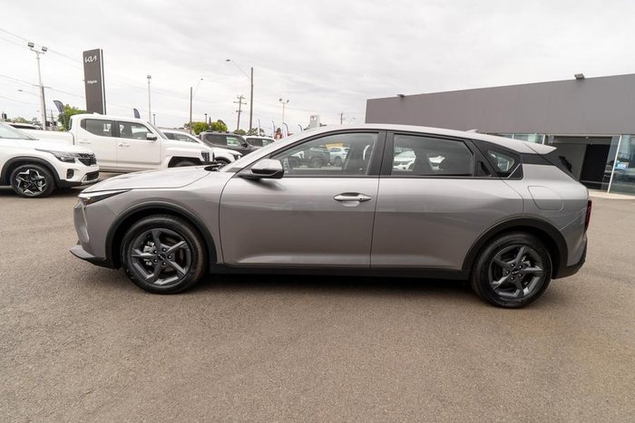 2025 Kia K4 S