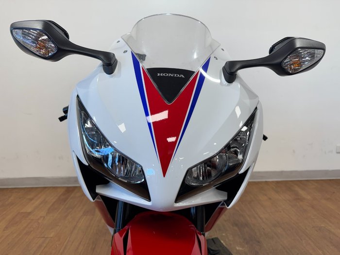 2015 Honda CBR1000RR (FIREBLADE) WHITE