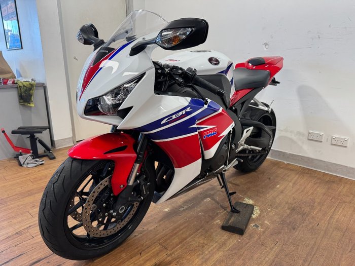 2015 Honda CBR1000RR (FIREBLADE) WHITE
