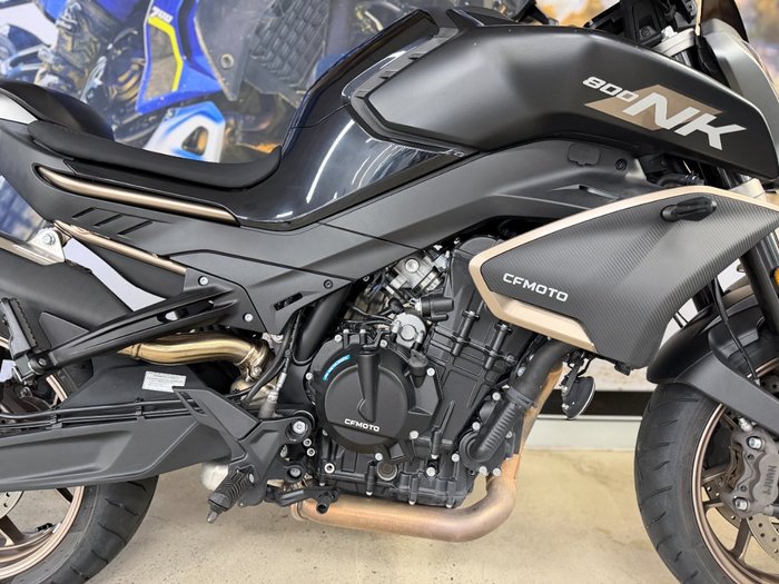 2024 CFMOTO NK ADVANCE BLACK