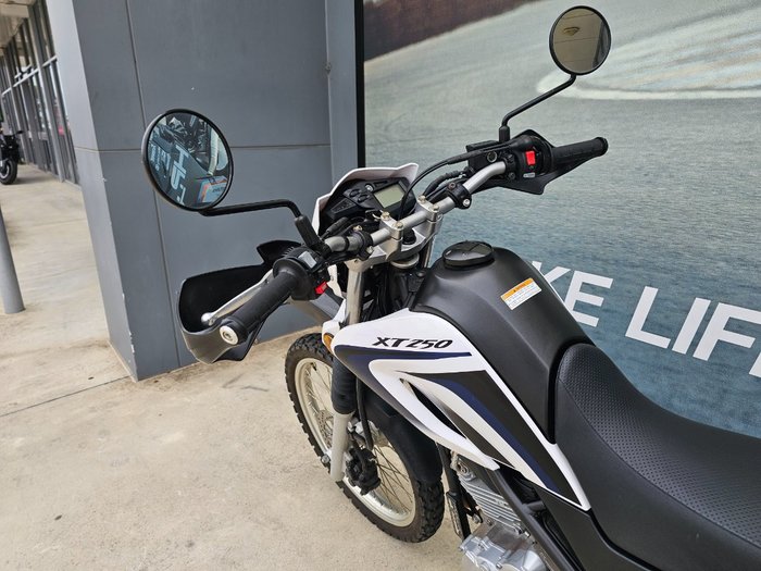 2012 Yamaha XT250 White