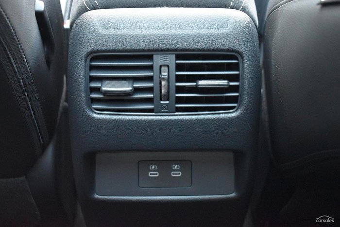 2025 Nissan QASHQAI ST-L J12 MY25
