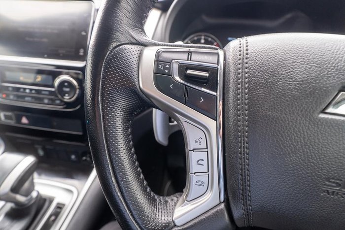 2018 Mitsubishi Pajero Sport GLS