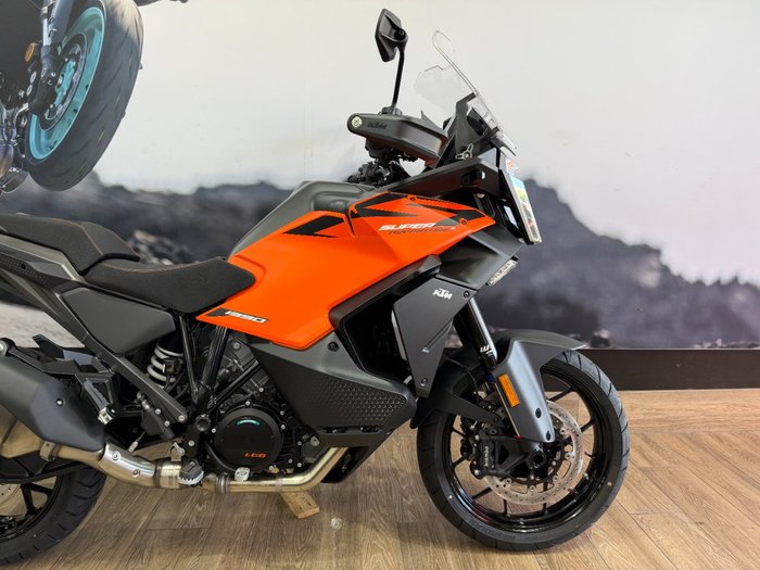 2026 Ktm 1390 SUPER ADVENTURE S ORANGE