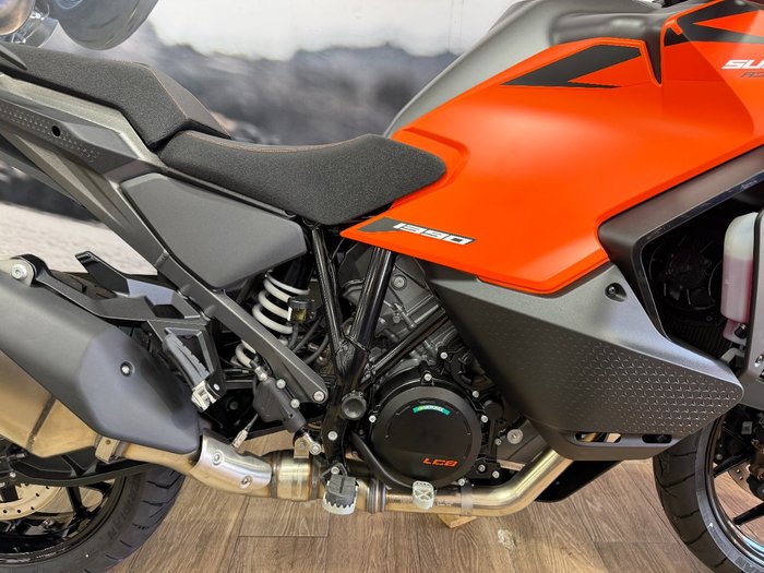 2026 Ktm 1390 SUPER ADVENTURE S ORANGE