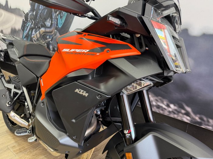 2026 Ktm 1390 SUPER ADVENTURE S ORANGE