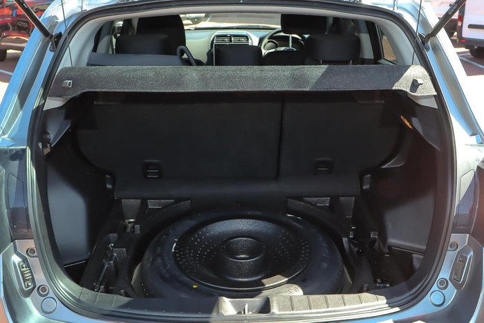 2022 Mitsubishi ASX ES