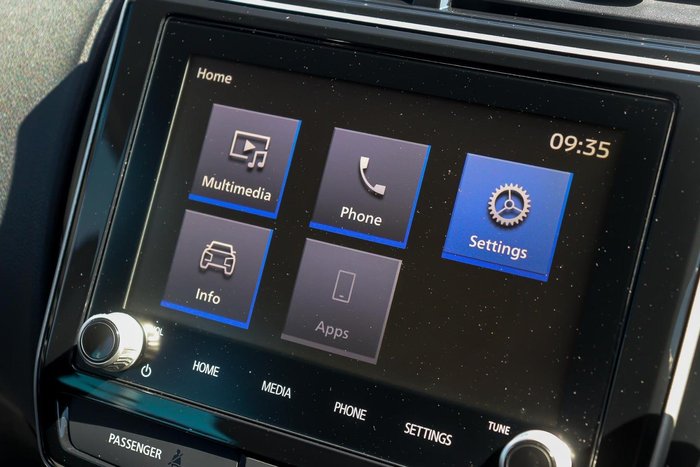 2022 Mitsubishi ASX ES